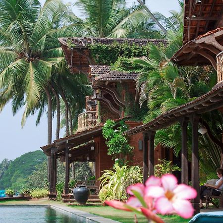 Ahilya By The Sea Hotel Nerul  Bagian luar foto