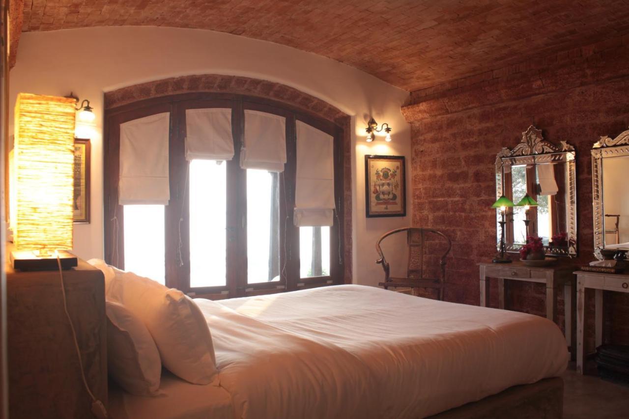 Ahilya By The Sea Hotel Nerul  Bagian luar foto
