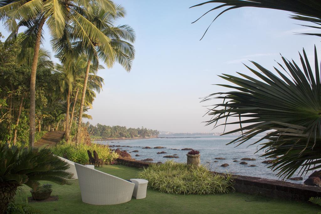 Ahilya By The Sea Hotel Nerul  Bagian luar foto