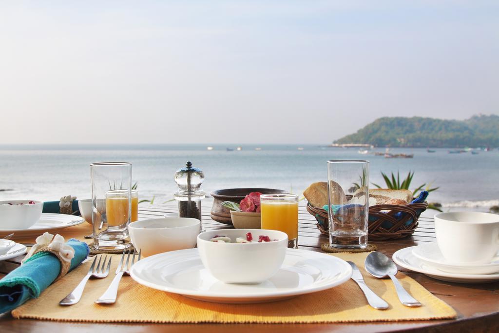 Ahilya By The Sea Hotel Nerul  Bagian luar foto